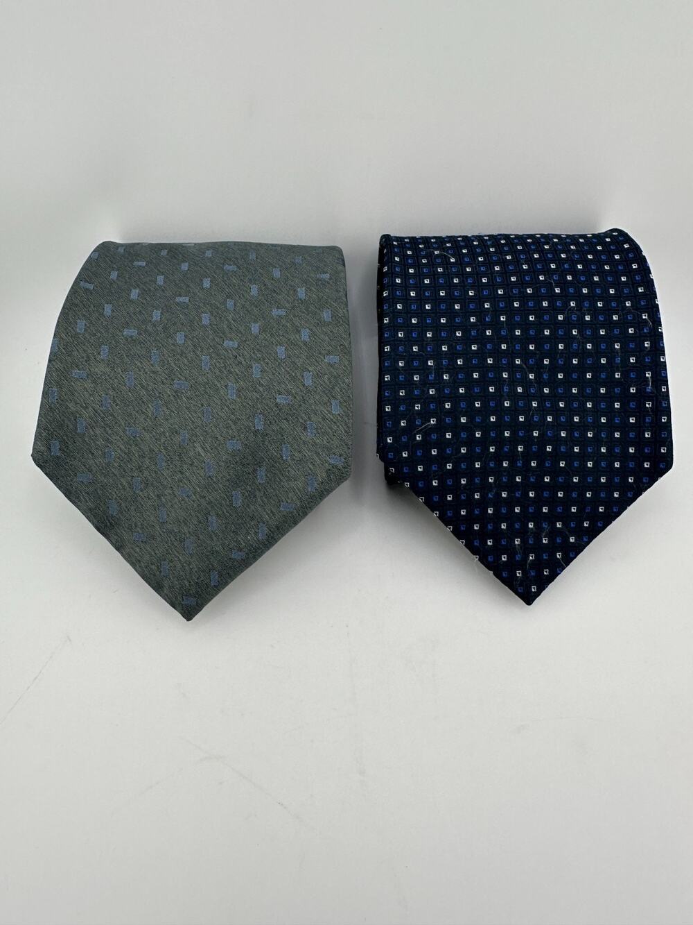 Van Heusen Silk Tie Lot of 2 Blue Green Geometric Mens Neckties